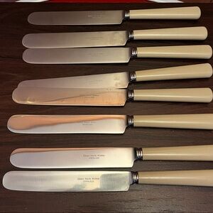 Brand new Vintage knife set. Essex knife works stainless Vintage knife set.